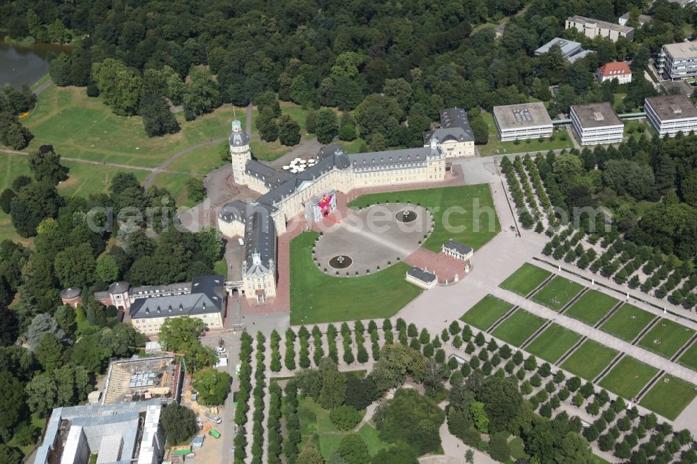 Aerial photograph Karlsruhe - Grounds and park at the castle of Karlsruhe in Baden-Wuerttemberg