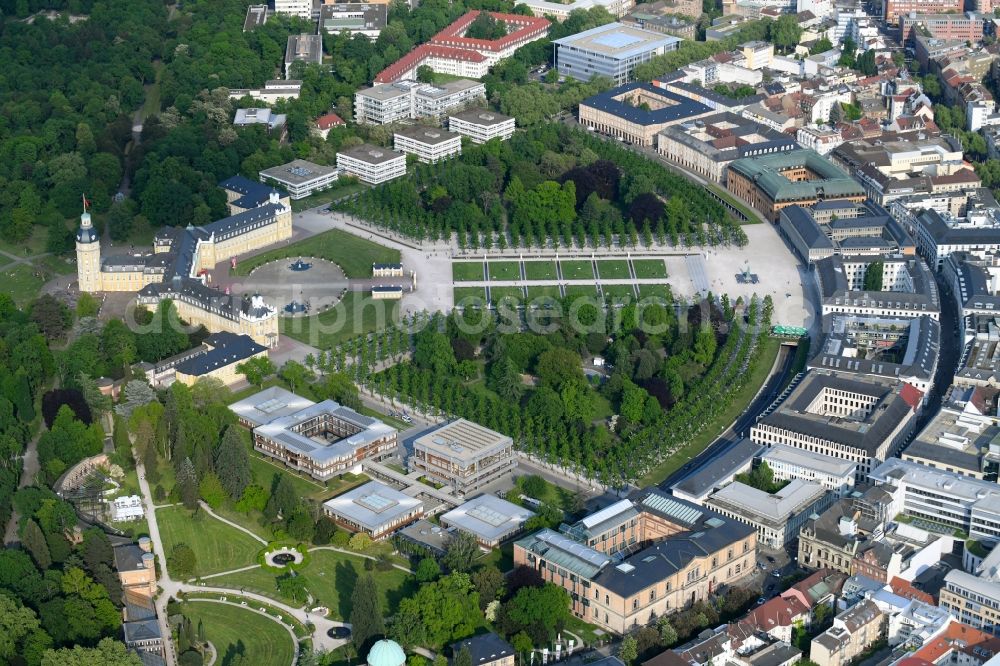 Karlsruhe from the bird's eye view: Grounds and park at the castle of Karlsruhe in Baden-Wuerttemberg