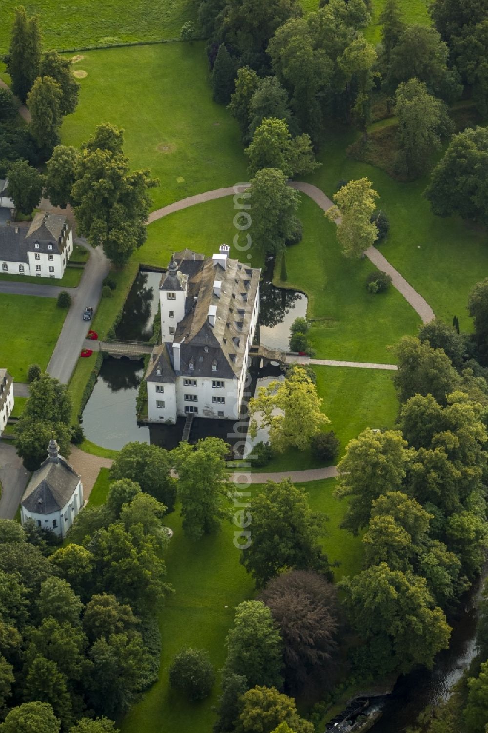 Aerial image Meschede - The Laer castle with chapel Laer in Meschede in the Sauerland region in North Rhine-Westphalia