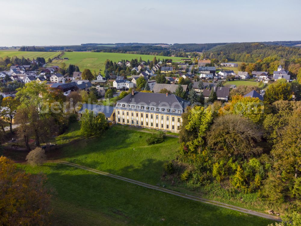 Aerial image Rosenbach - Leubnitz Castle is an unfortified residential castle built in 1794 in the Leubnitz district of the municipality of Rosenbach in the Saxon Vogtland in Rosenbach in the federal state of Saxony, Germany