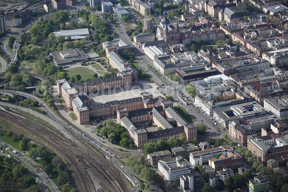 Mannheim from the bird's eye view: Mannheim Palace in Baden-Württemberg. Mannheim Castle was built in the Baroque style during the reign of the Elector Karl Philipp and Karl Theodor in three construction periods