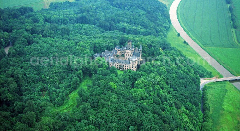 Aerial photograph Pattensen - Blick auf das Schloss Marienburg an der Leine. Das Schloss wurde von 1857–1867 ursprünglich als Sommerresidenz, Jagdschloss und späterer Witwensitz erbaut. Es ist heute ist es im Besitz des Hauses Hannover. View of the Castle Marienburg at the River Leine. The castle was built from 1857 until 1867 as summer residence, hunting lodge and later widow's residence. Today it is in the possession of the house of Hanover.