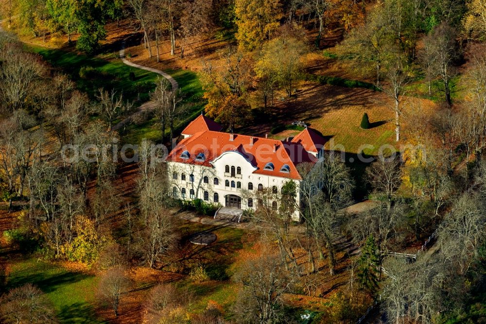 Aerial photograph Penzlin OT Marihn - View of the castle Marihn in Penzlin in the state Mecklenburg-West Pomerania