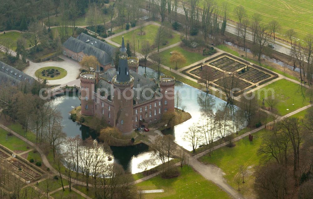 Aerial image Bedburg-Hau - View Moyland, a surge in Bedburg-Hau in the district of Kleve, which is among the most important Gothic buildings in North Rhine-Westphalia. Moyland houses a museum's extensive collection of modern art of the brothers van der Grinten and is a popular destination on the Lower Rhine