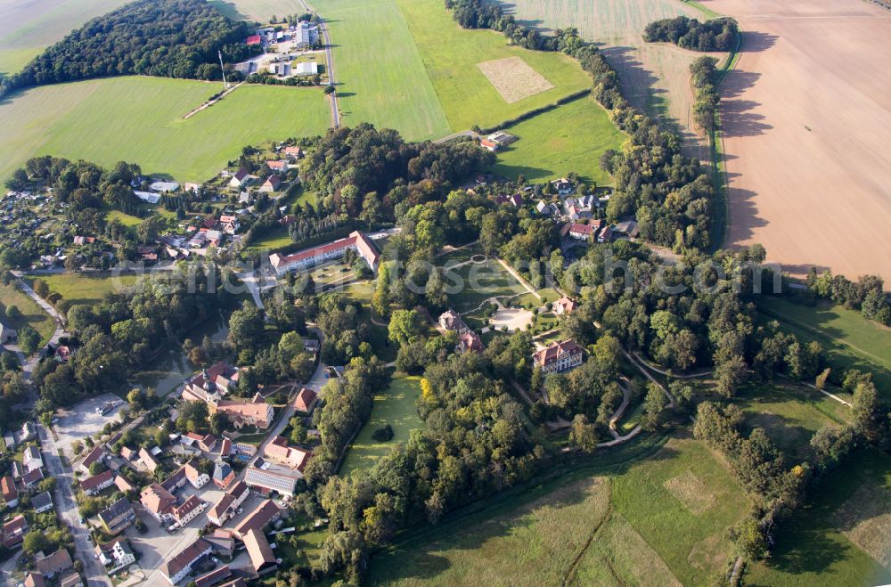 Aerial image Neschwitz - Building complex in the park of the castle Neschwitz on street Park in Neschwitz in the state Saxony, Germany