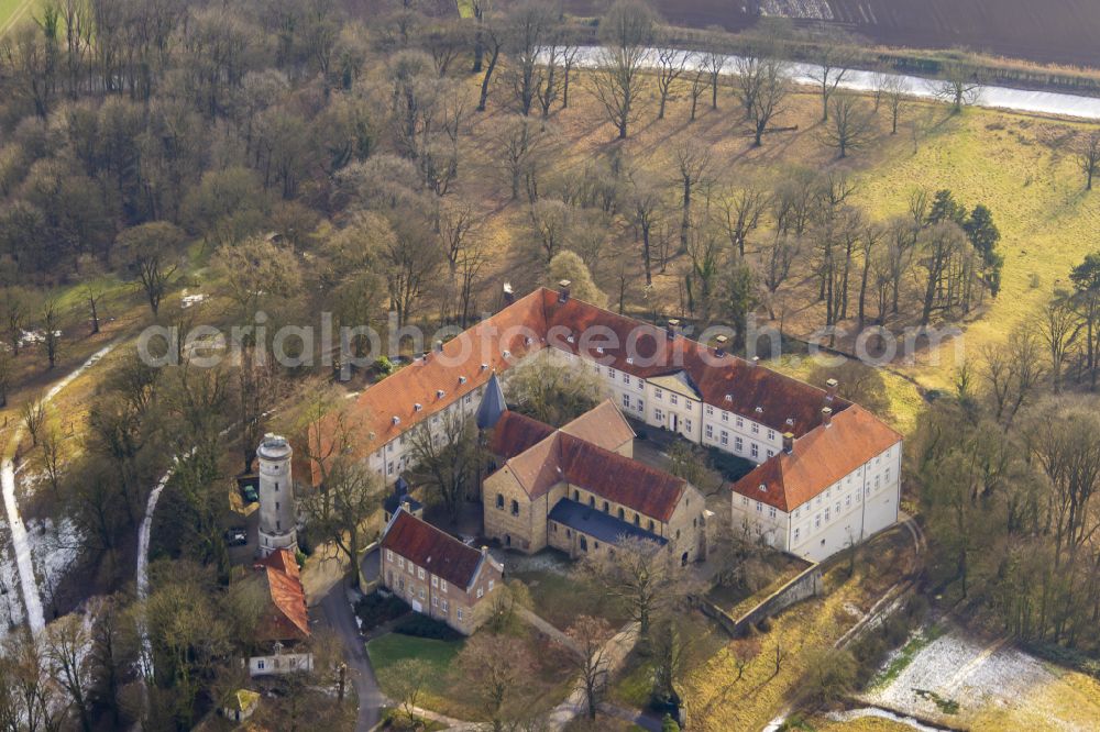 Aerial image Selm - Building complex in the park of the castle on street Freiherr-vom-Stein-Strasse in the district Cappenberg in Selm in the state North Rhine-Westphalia, Germany