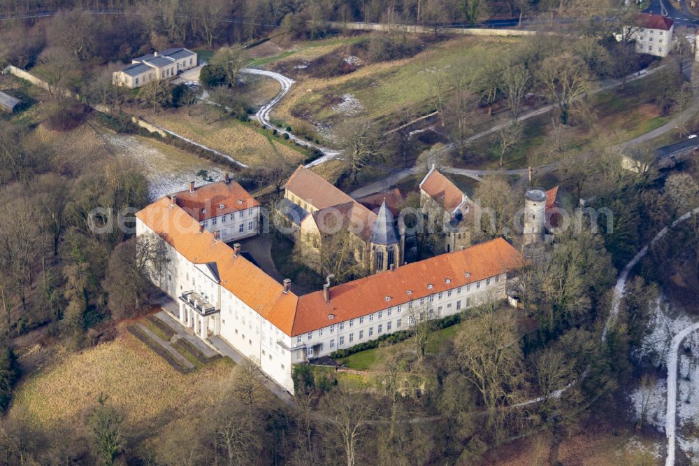 Aerial photograph Selm - Building complex in the park of the castle on street Freiherr-vom-Stein-Strasse in the district Cappenberg in Selm in the state North Rhine-Westphalia, Germany