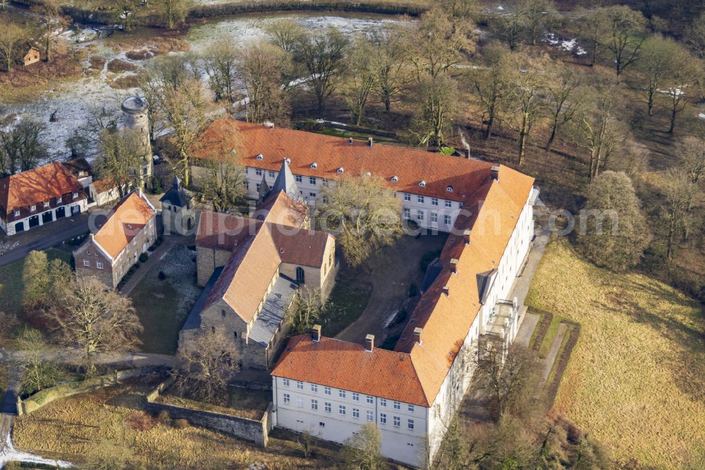 Selm from above - Building complex in the park of the castle on street Freiherr-vom-Stein-Strasse in the district Cappenberg in Selm in the state North Rhine-Westphalia, Germany