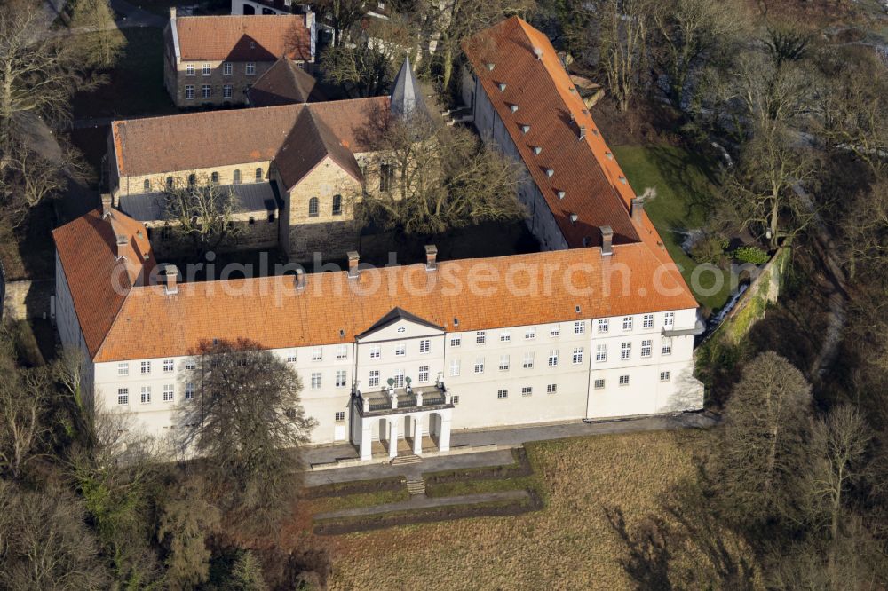 Selm from the bird's eye view: Building complex in the park of the castle on street Freiherr-vom-Stein-Strasse in the district Cappenberg in Selm in the state North Rhine-Westphalia, Germany