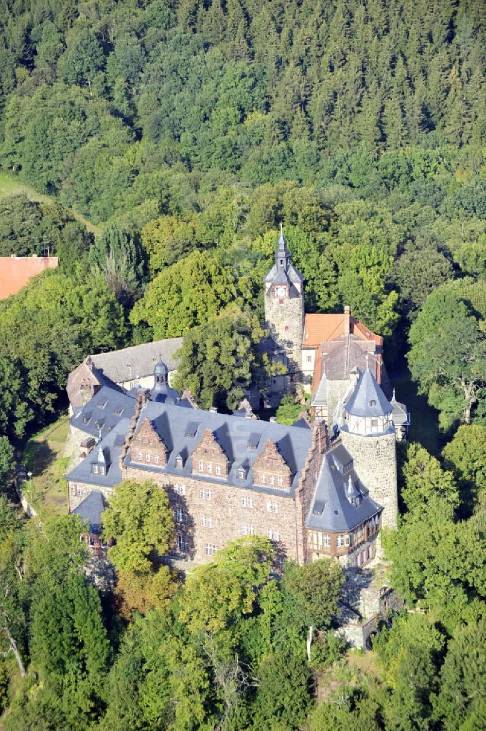 Mansfeld from the bird's eye view: Castle of Schloss Rammelburg in Mansfeld in the state Saxony-Anhalt