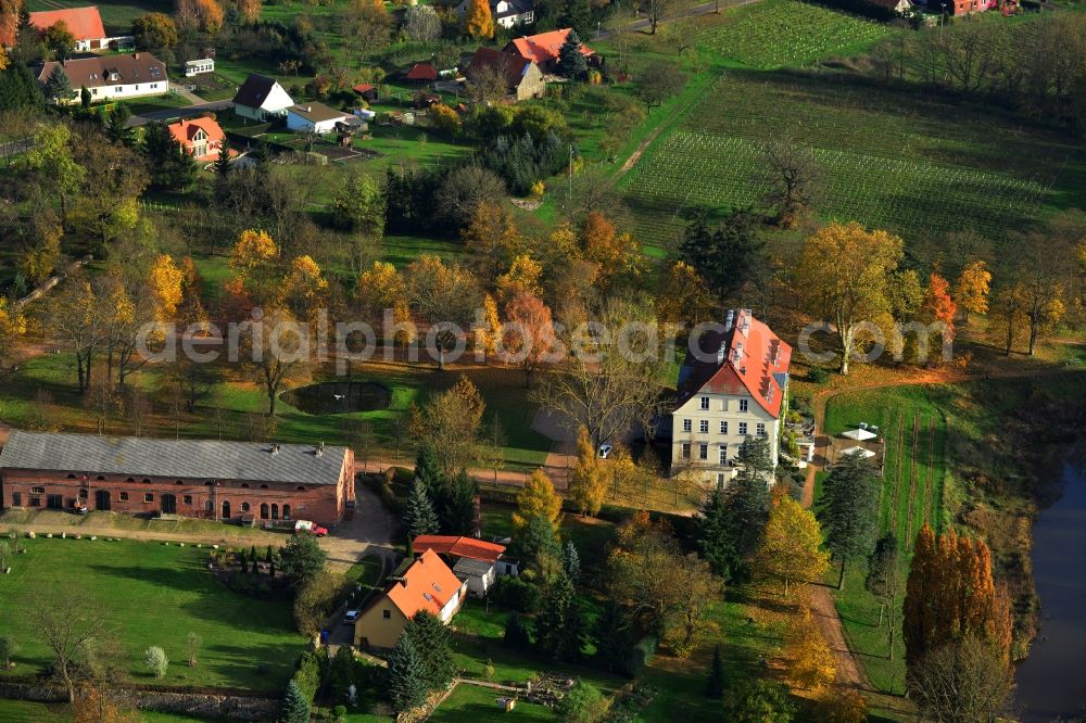 Aerial photograph Schönbeck Rattey - View of the castle Rattey in Schoenbeck in the state Mecklenburg-West Pomerania