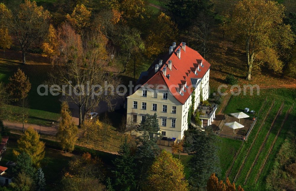 Schönbeck Rattey from above - View of the castle Rattey in Schoenbeck in the state Mecklenburg-West Pomerania