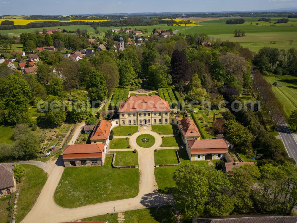 Königshain from the bird's eye view: Building complex in the park of the castle Renaissanceschloss Koenigshain on street Dorfstrasse in Koenigshain in the state Saxony, Germany