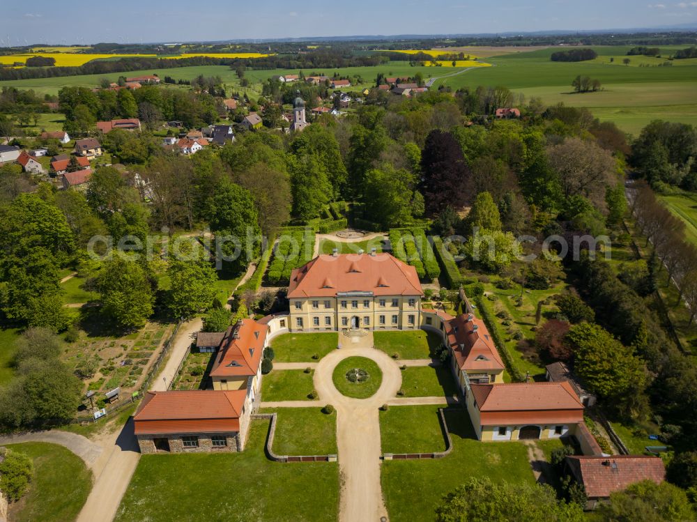 Aerial image Königshain - Building complex in the park of the castle Renaissanceschloss Koenigshain on street Dorfstrasse in Koenigshain in the state Saxony, Germany