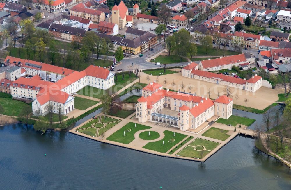 Rheinsberg from the bird's eye view: Town view at Rheinsberg in Brandenburg. The town is a resort and is popular because of the castle