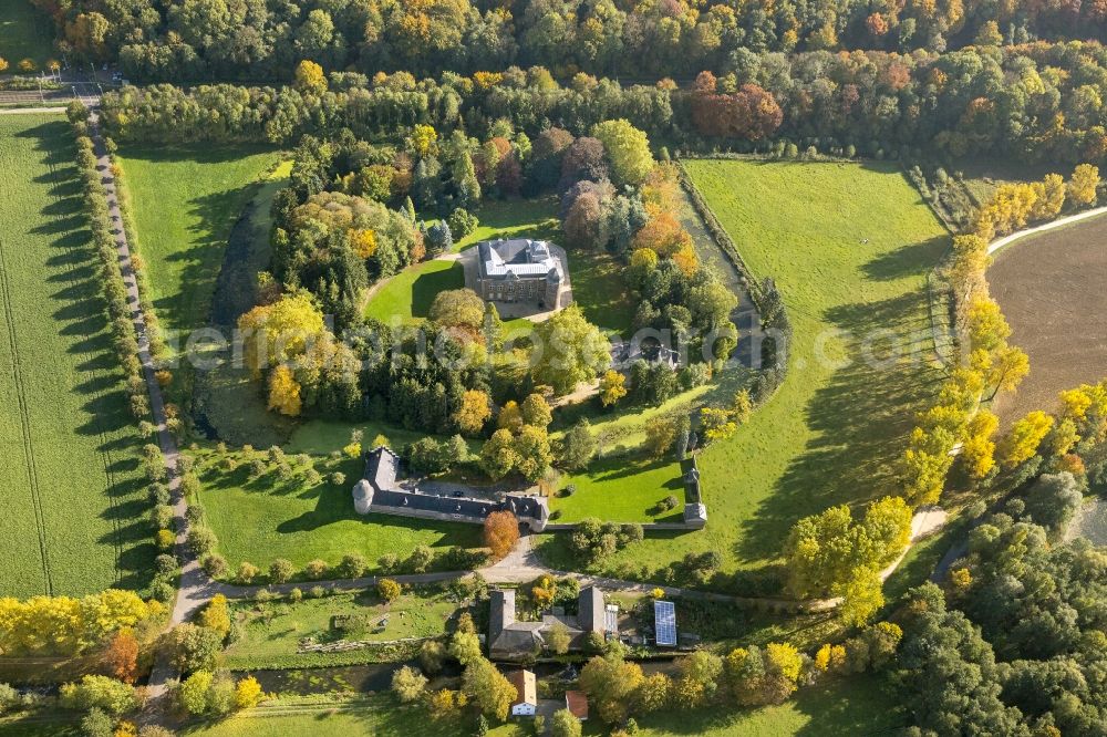 Aerial photograph Limburg - Castle Rimburg, a water castle near Uebach-Palenberg in the Ruhr area in North Rhine-Westphalia