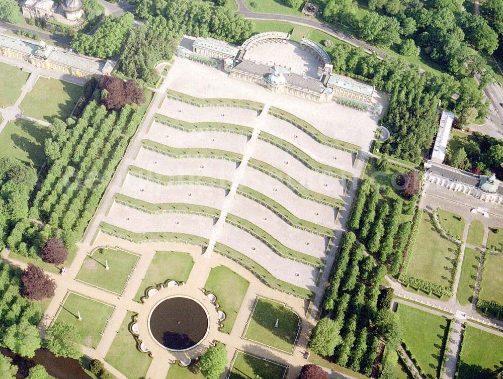 Aerial image Potsdam - Schloß Sanssouci in Potsdam.