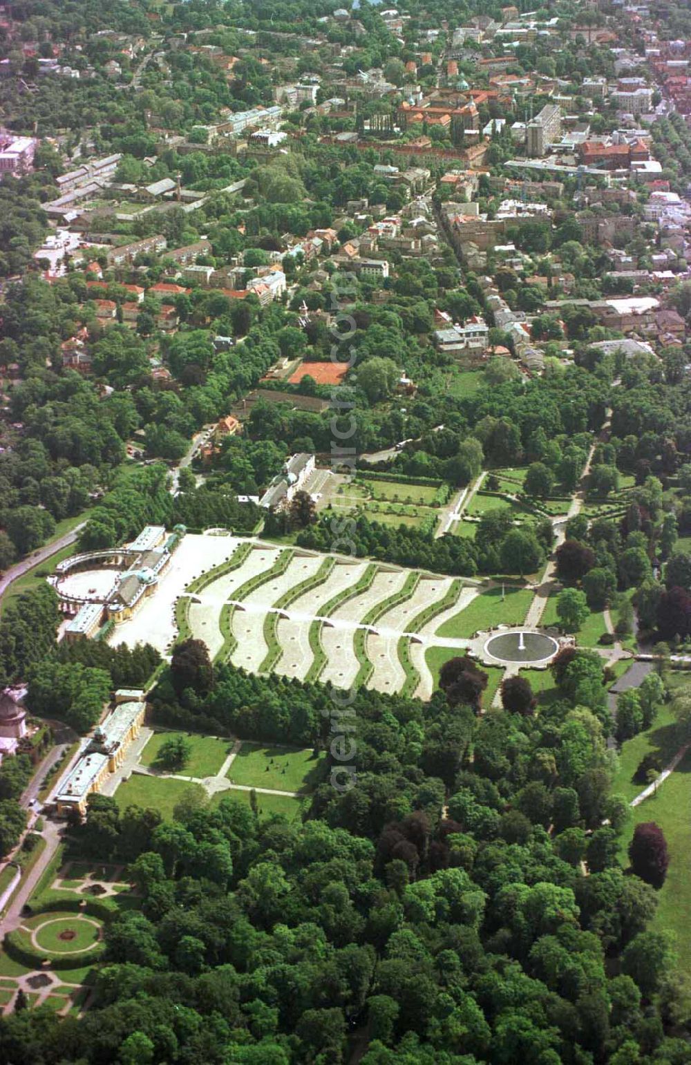 Aerial photograph Potsdam-Stadt - Schloß Sanssouci in Potsdam.