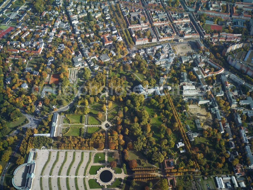 Potsdam from the bird's eye view: Castle Sanssouci in Potsdam in Brandenburg