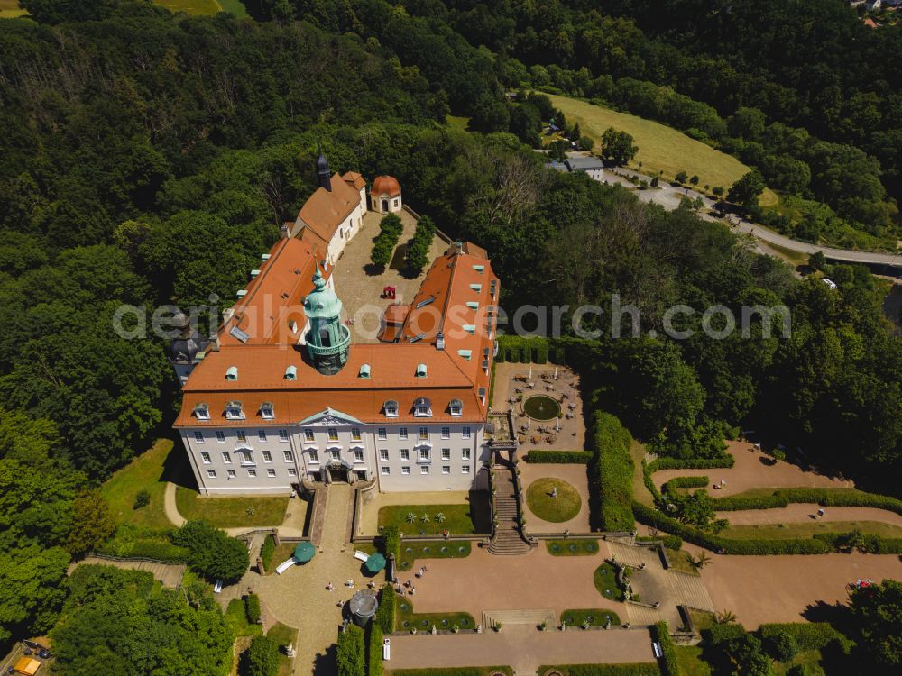 Aerial photograph Lichtenwalde - Building complex in the park of the castle Schloss and Park Lichtenwalde in Lichtenwalde in the state Saxony, Germany