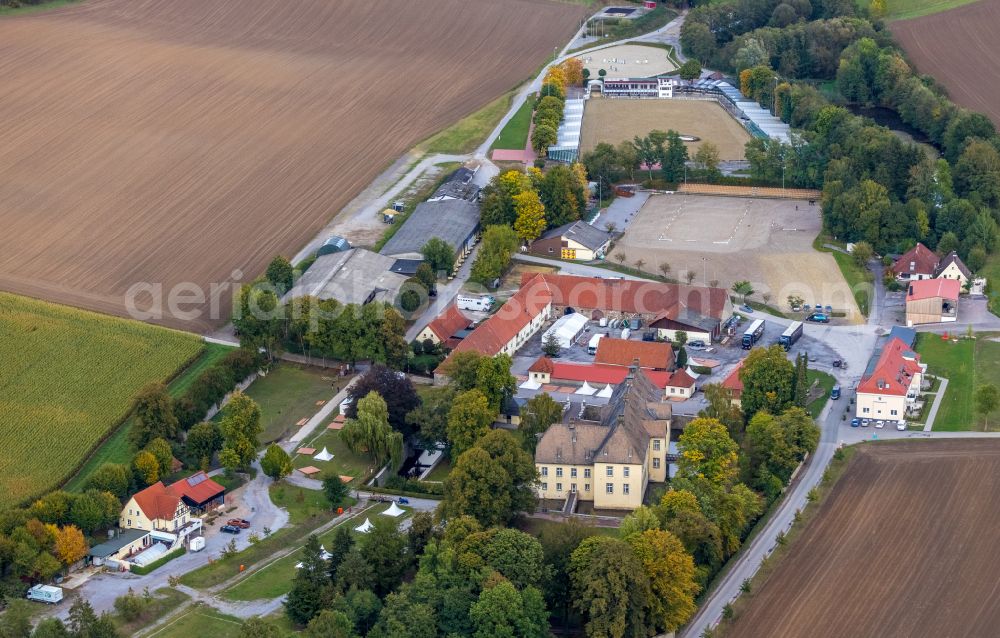 Helle from the bird's eye view: Palace Schloss Wocklum on street Wocklum in Helle in the state North Rhine-Westphalia, Germany