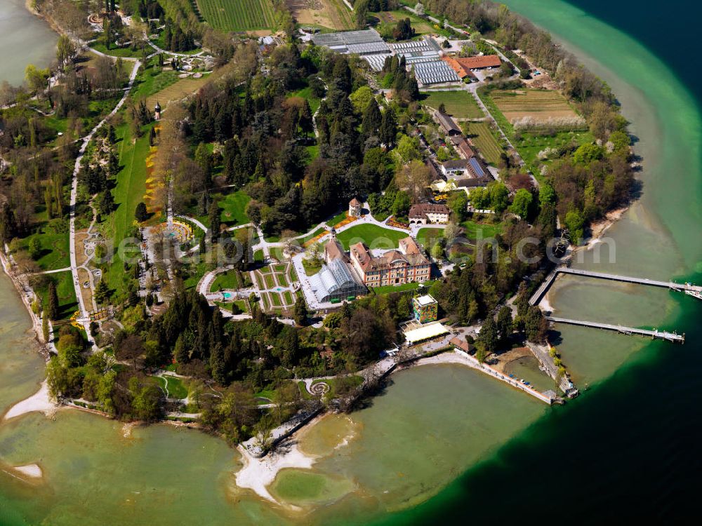 Mainau from the bird's eye view: View of the castle and its church on the island of Mainau Castle on Bodensee in Baden-Wuerttemberg. 1739-1746 the German castle was built according to designs by Johann Caspar Bagnatos