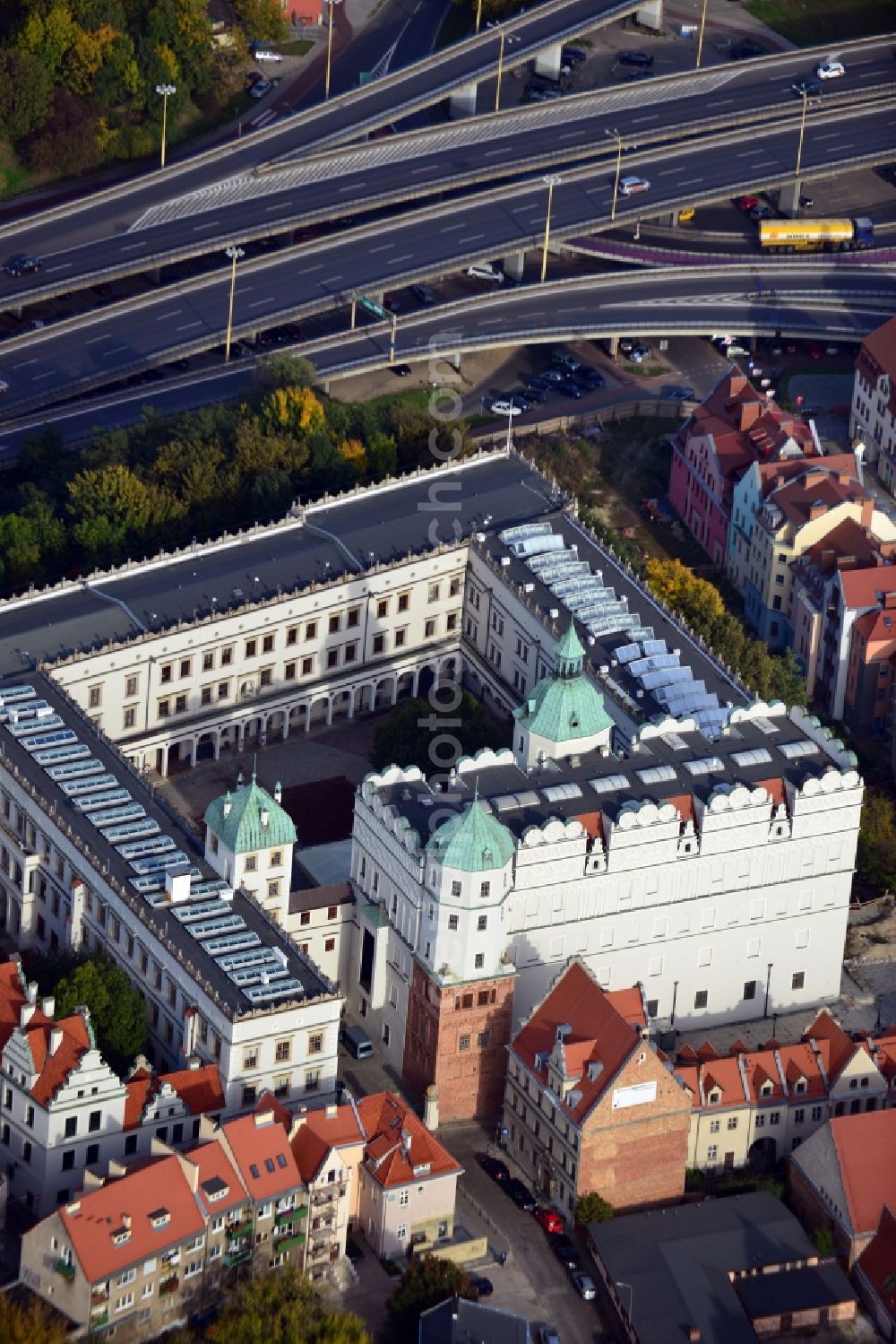 Aerial image Stettin - View onto the Ducal Castle in Szczecin in the Westpomeranian Voivodeship of Poland. The Ducal Castle was the seat of the dukes of Pomerania-Stettin of the House of Pomerania. Today the castle is one of the largest cultural centres in the Westpomeranian Voivodeship