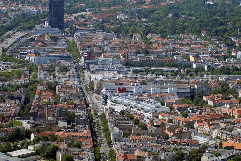 Aerial image Berlin - Blick auf das neu eröffnete Schloss Straßen Center an der Schloßstraße in Berlin-Steglitz. Anschrift: Centermanagement Schloss-Strassen-Center Allianz CenterManagement GmbH,Herr Sönke Nieswandt,Walther-Schreiber-Platz 1,12161 Berlin,Tel.: 030/886 22 95-0,Fax: 030/886 22 95-30,E-Mail: soenke.nieswandt@allianz.de