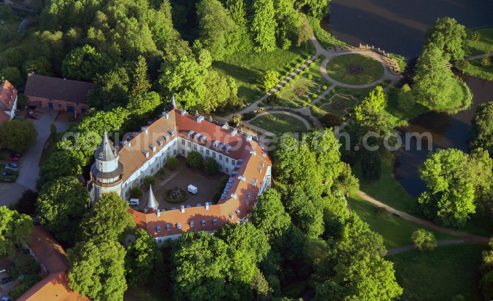 Aerial image Wiesenburg - Wiesenburg Castle in the High Flaeming in Brandenburg