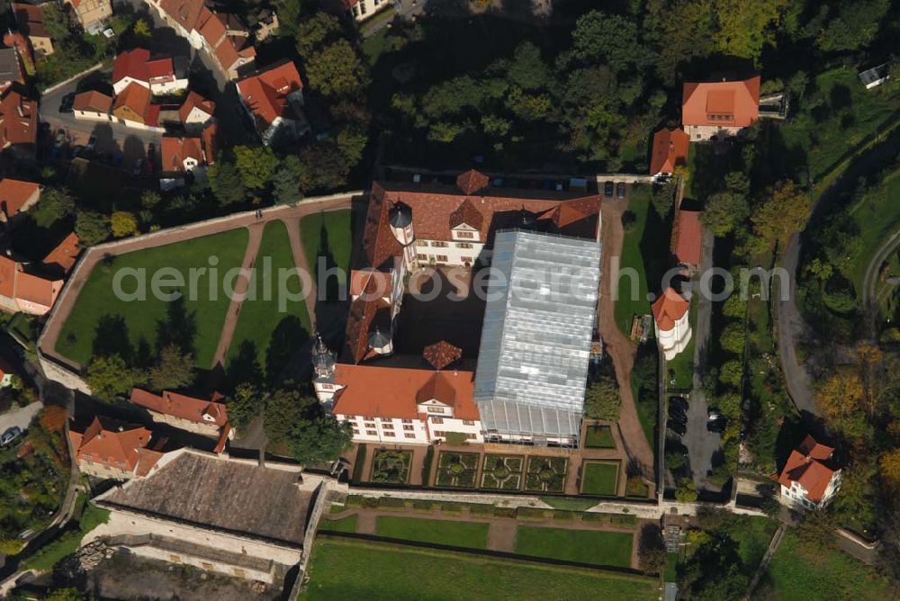 Aerial photograph Schmalkalden - Blick auf das Schloss Wilhelmsburg. Das Schloss gilt aufgrund seiner umfassend erhaltenen Außenanlagen, der originalen Raumstruktur mit farben-prächtigen Wandmalereien und herrlicher Stuckatur als bedeutendes Denkmal der Renaissance-Baukunst. Kontakt: Schlossberg 9, 98574 Schmalkalden; Tel. 03683/ 403186