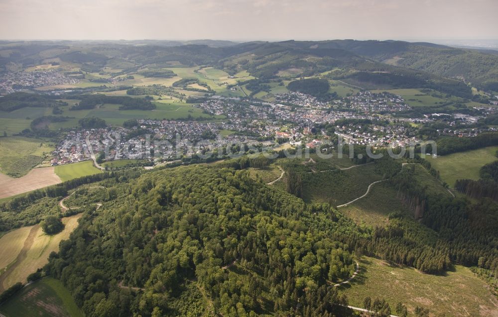 Balve from the bird's eye view: Wocklum Castle, a moated castle in Balve in the Sauerland in North Rhine-Westphalia