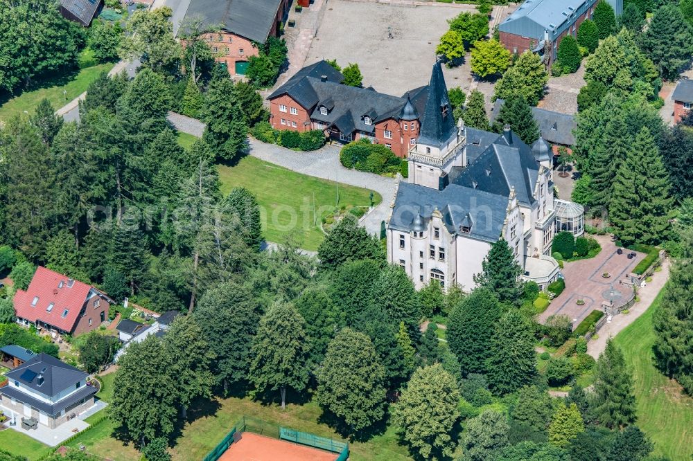 Tremsbüttel from the bird's eye view: Palace complex in Tremsbuettel in the state Schleswig-Holstein, Germany