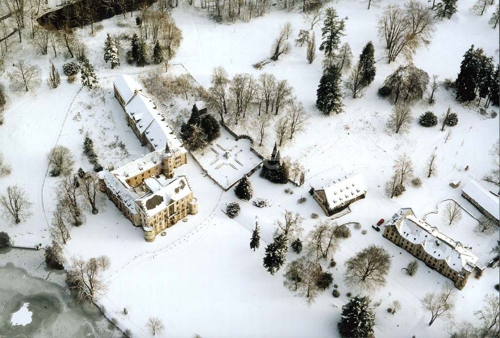 Aerial photograph Friedrichroda / Thüringen - Schloßhotel Rheinhardtsbrunnen in Friedrichroda / Thüringen.