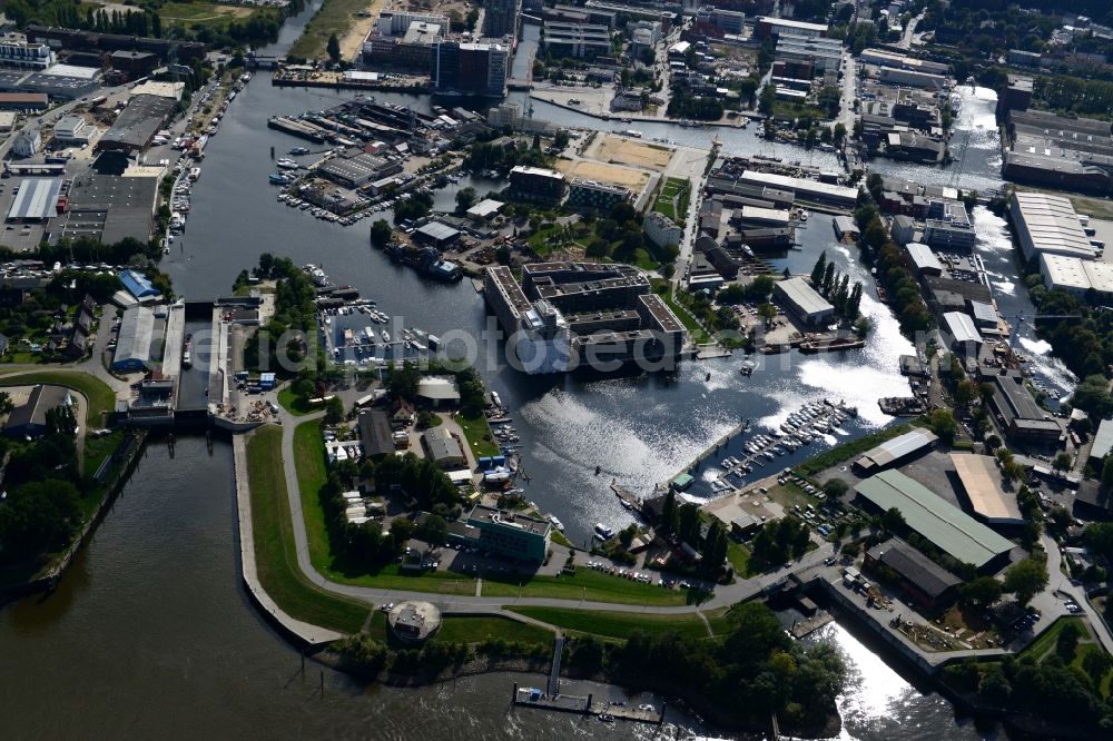 Aerial image Hamburg - Castle Island Harburg in the inland harbour Harburg in Hamburg and is also the location of the Port technology Harburg of the Hamburg Port Authority HPA