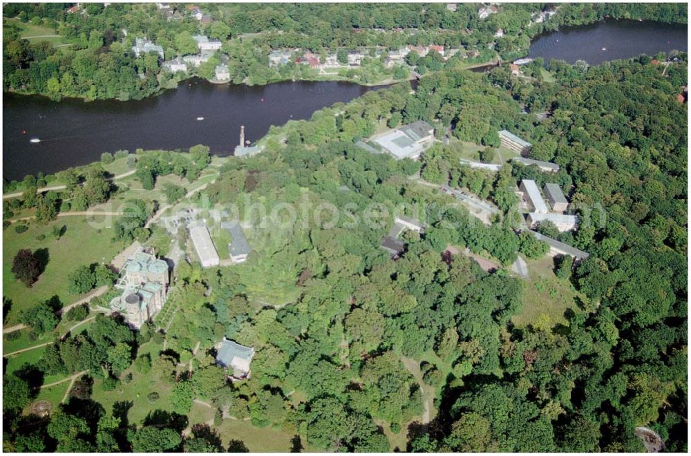 Potsdam Babelsberg from above - 22.08.2004, Blick auf den Schlosspark Babelsberg in Potsdam