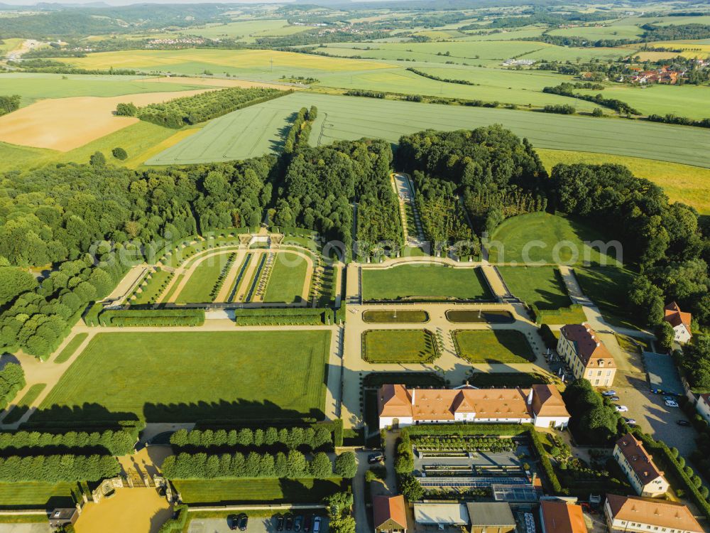 Aerial photograph Heidenau - Paths and green areas of the park area of the castle park Barockgarten Grosssedlitz on street Parkstrasse in Heidenau in the state Saxony, Germany