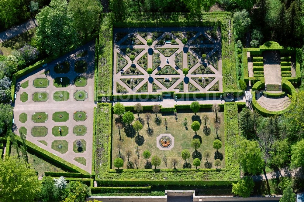 Aerial photograph Weimar - Castle Park Schloss Belvedere with Russian Garden in the district Belvedere in Weimar in the state Thuringia, Germany