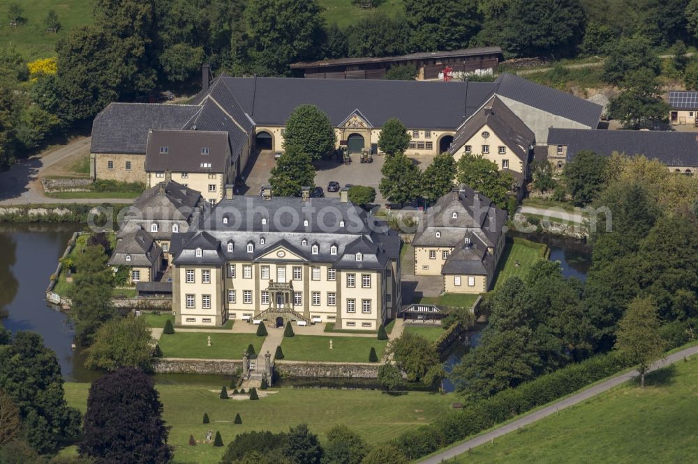 Warstein / Sichtigvor from above - Castle Park Castle Sichtigvor Warstein Sauerland in North Rhine-Westphalia