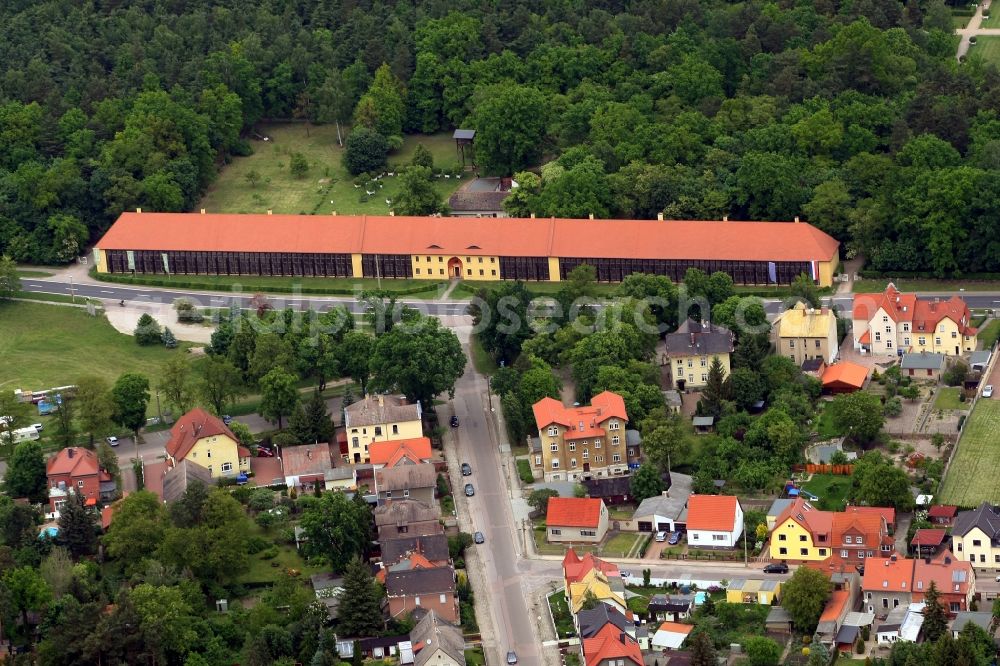 Oranienbaum-Wörlitz from the bird's eye view: Castle park at Oranienbaum Palace with Orangerie in Oranienbaum-Woerlitz in Saxony-Anhalt