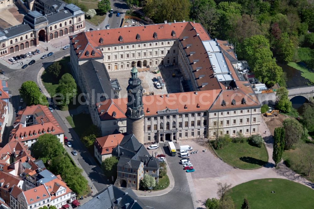 Aerial photograph Weimar - Castle tower at Castle Stadtschloss Weimar and Bastille in Weimar in the state Thuringia, Germany