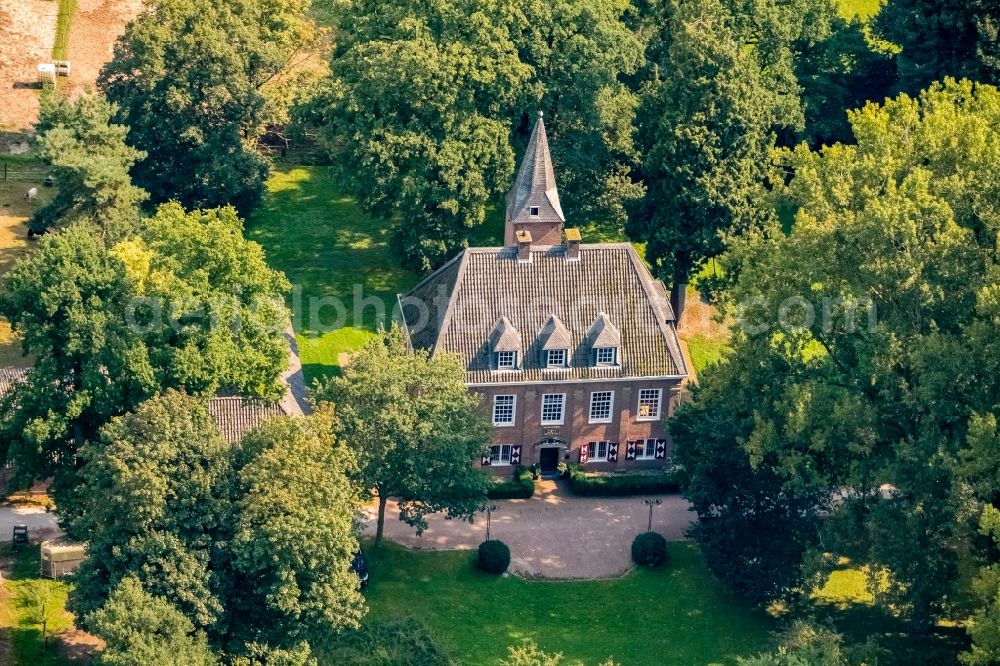 Emmerich am Rhein from above - Palace Schloesschen Borghess on Huethumer Strasse in Emmerich am Rhein in the state North Rhine-Westphalia, Germany