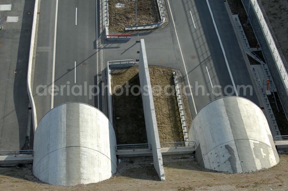 Oberheldrungen from the bird's eye view: Blick auf den Schmücketunnel im Bereich der neuen Trassenführung der Autobahn A71 südwestlich von Harras / Oberheldrungen in Thüringen nach der Verkehrsfreigabe. SCHÜßLER PLAN, BARESEL; KUNZ Bau; HERMANN KIRCHNER Bauunternehmung GmbH in Projektdurchführung durch die DEGES Deutsche Einheit Fernstraßenplanungs- und -bau GmbH.View of the Schmücketunnel in the new route of the A71 motorway southwest of Harass / Oberheldrungen in Thuringia after the opening to traffic.