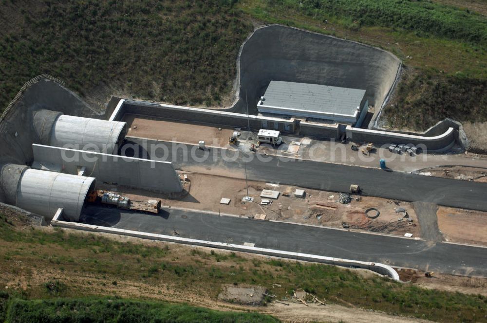 Oberheldrungen from above - Baustelle Schmücketunnel im Bereich der neuen Trassenführung der Autobahn A71 südwestlich von Harras / Oberheldrungen in Thüringen. SCHÜßLER PLAN (Öffentlichkeitsarbeit Frau Schöne 0211-6102210), BARESEL; KUNZ Bau; HERMANN KIRCHNER Bauunternehmung GmbH in Projektdurchführung durch die DEGES Deutsche Einheit Fernstraßenplanungs- und -bau GmbH