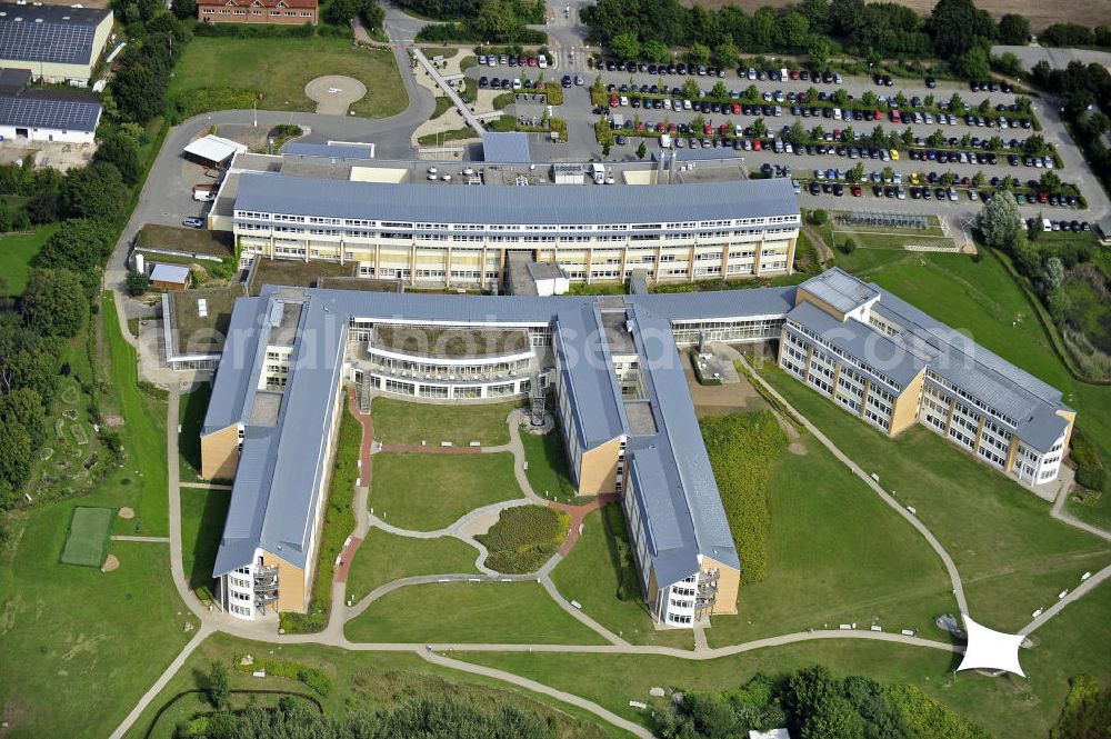 Aerial image Neustadt - Blick auf die Schön Klinik Neustadt. Sie befindet sich direkt am Südstrand von Neustadt an der Ostsee. View of the Schon Clinic Neustadt. It is located on the south beach of Neustadt on the Baltic Sea.