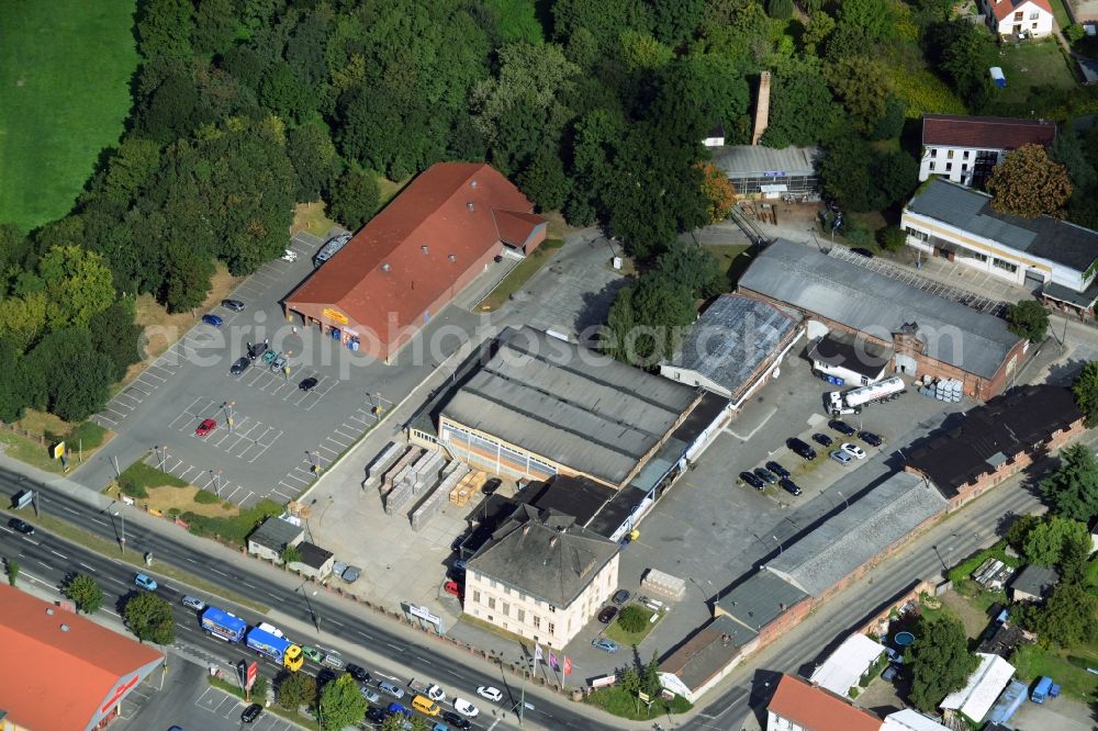 Aerial photograph Berlin - Brandy and Alkohohl factory premises of Schilkin GmbH & Co. in Berlin Kaulsdorf