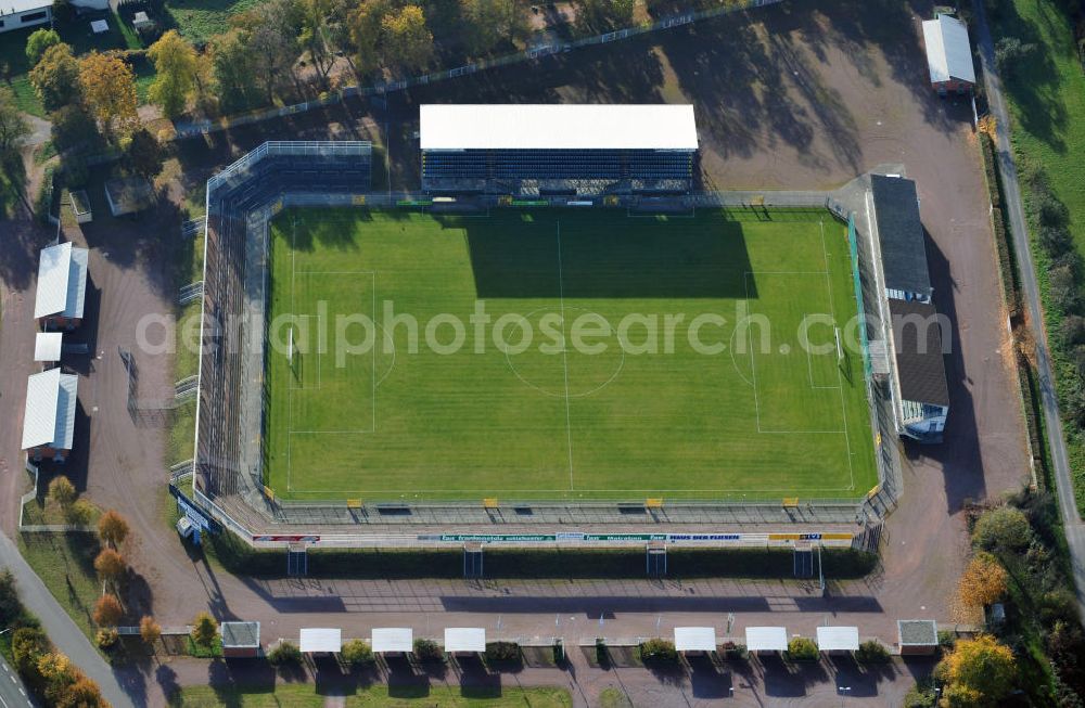 Aschaffenburg from the bird's eye view: Das Stadion am Schönbusch ist ein reines Fußballstadion in Aschaffenburg. Das Stadion ist die Spielstätte des SV Viktoria Aschaffenburg, wird aber auch von der Footballmannschaft Aschaffenburg Stallions für Heimspiele genutzt. The stadium at Schoenbusch is a football-only stadium, The stadium is the home playground of the SV Viktoria Aschaffenburg and the American football team Aschaffenburg Stallions.