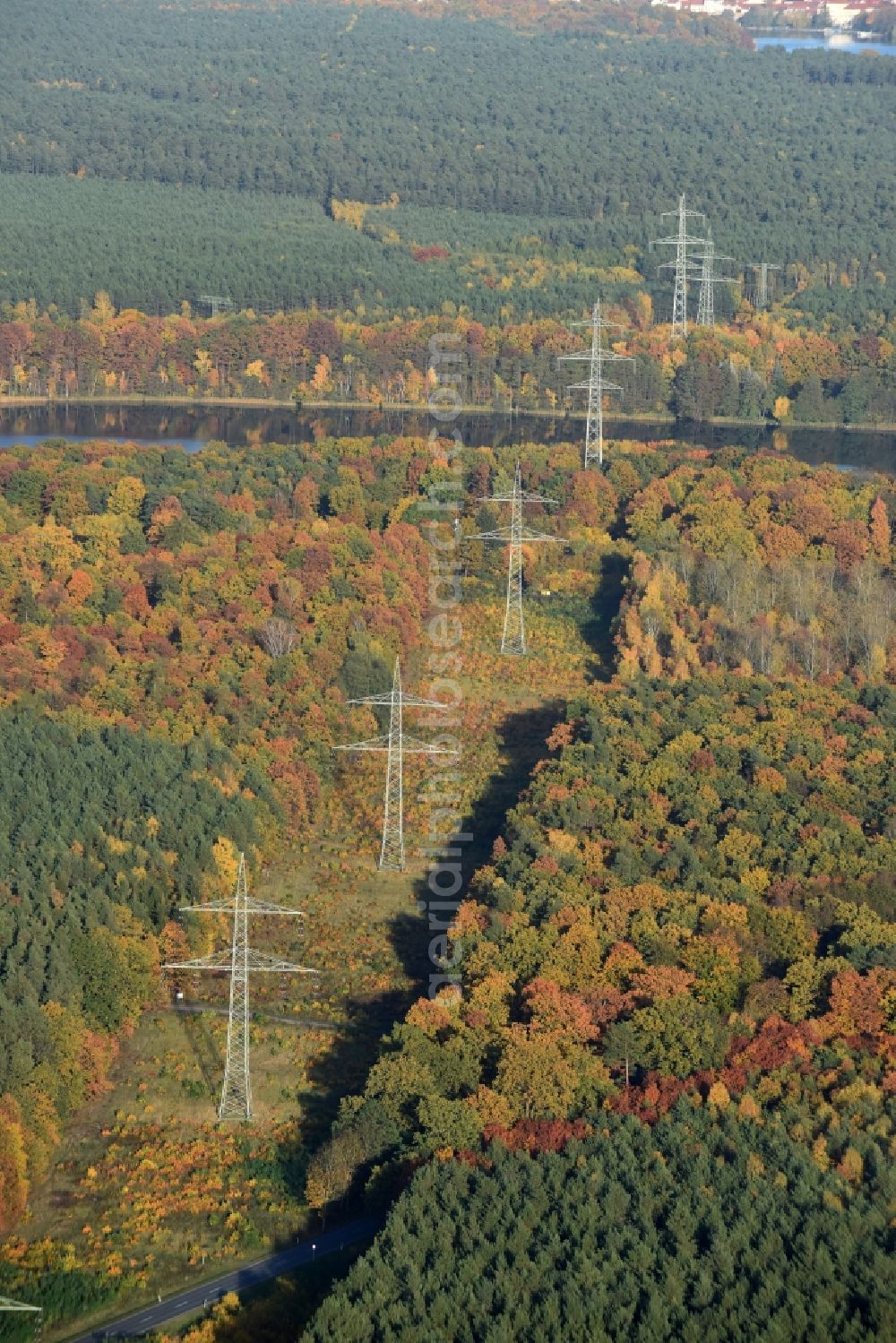 Aerial image Altlandsberg - Current route of the power lines and pylons in Altlandsberg in the state Brandenburg