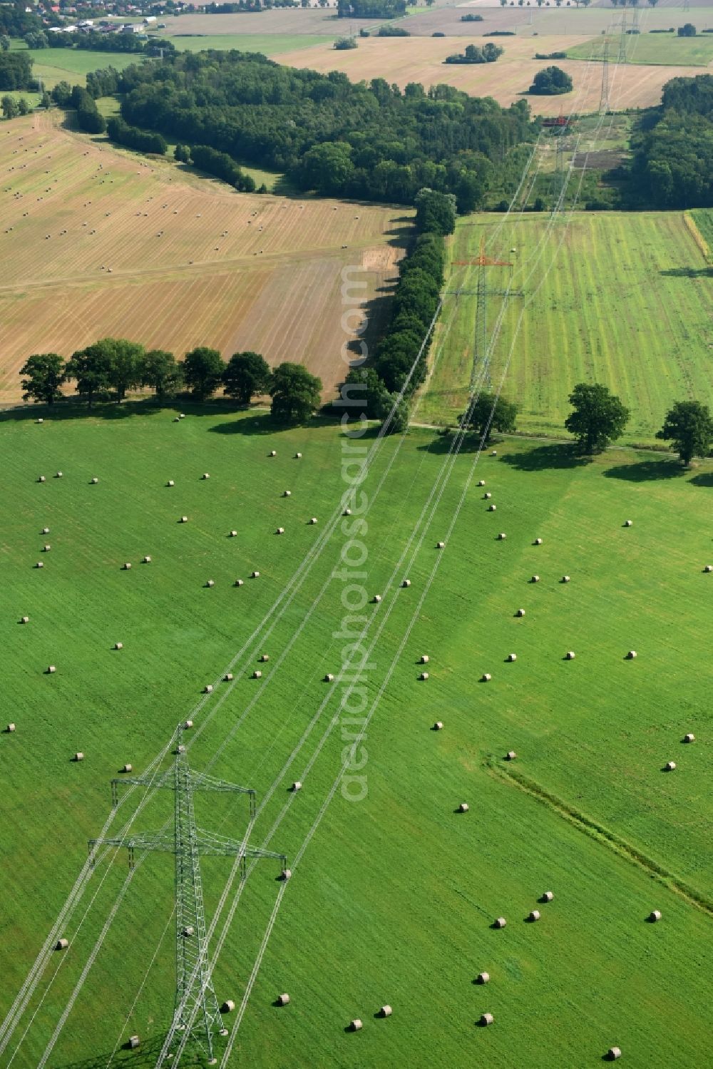 Aerial photograph Wittendörp - Current route of the power lines and pylons in Wittendoerp in the state Mecklenburg - Western Pomerania