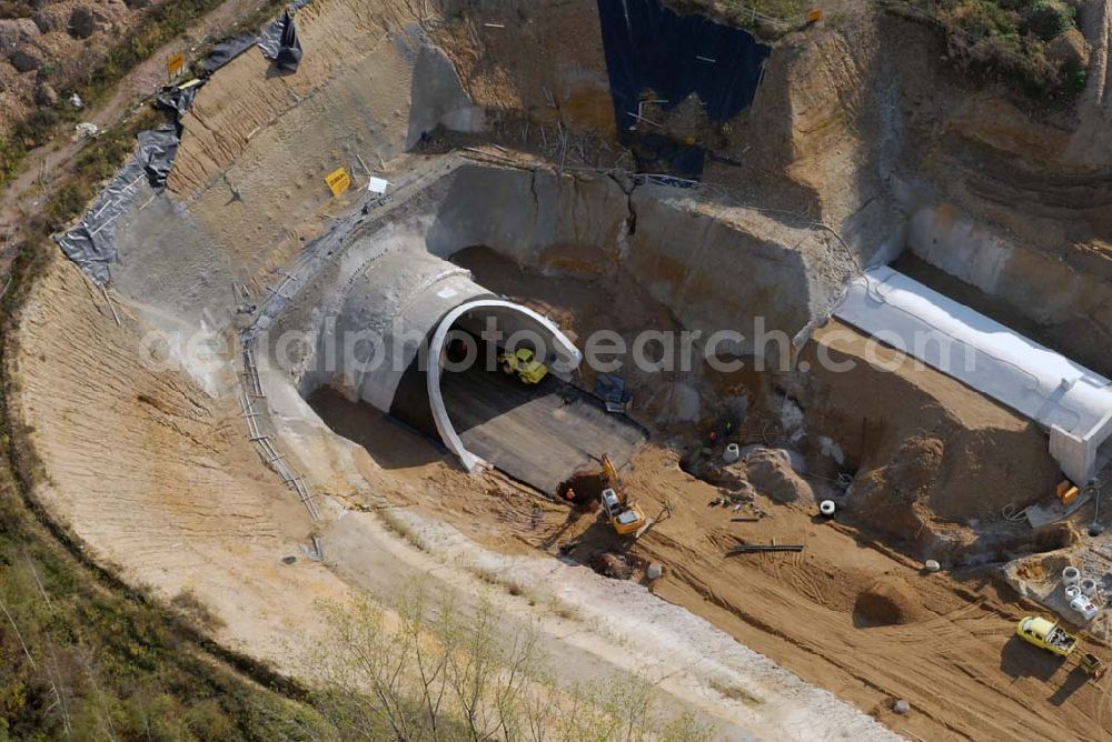 Meißen from the bird's eye view: Blick auf die Bauarbeiten am 719 m langen Schottenbergtunnel durch die Ed. Züblin AG, Albstadtweg 3, 70567 Stuttgart - Tel.: 711 7883-0 - Telefax: 711 7883-390 - E-Mail info@zueblin.de zur Umfahrung der Stadt Meißen. Damit soll das steigende Verkehrsaufkommen entlastet werden sowie die Anwohner und die Albrechtsburg.