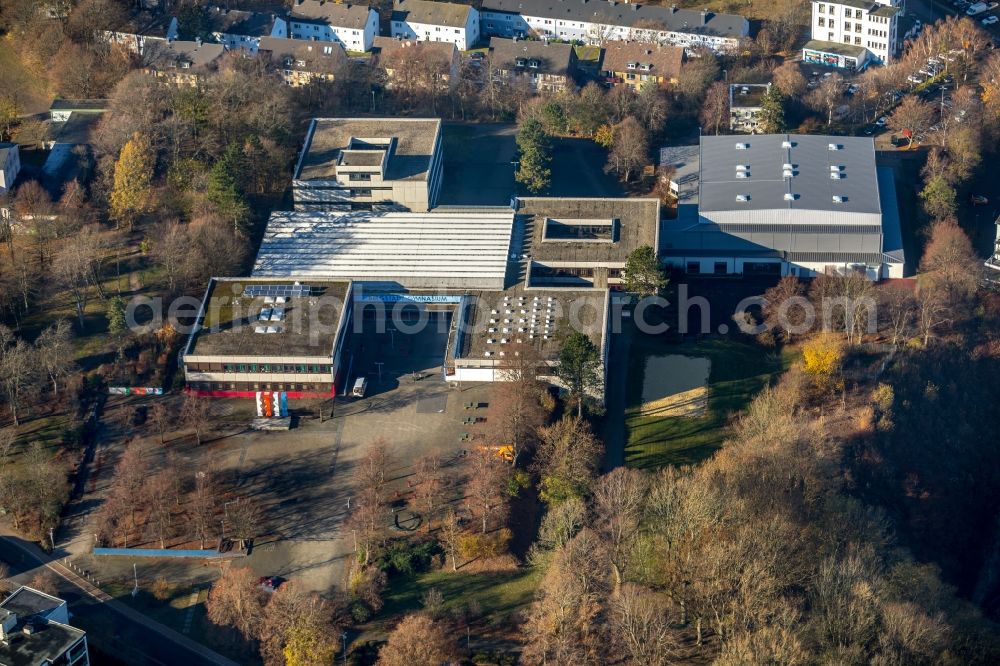 Aerial image Lüdenscheid - School building of the Bergstadt-Gymnasium on Saarlandstrasse in Luedenscheid in the state North Rhine-Westphalia, Germany